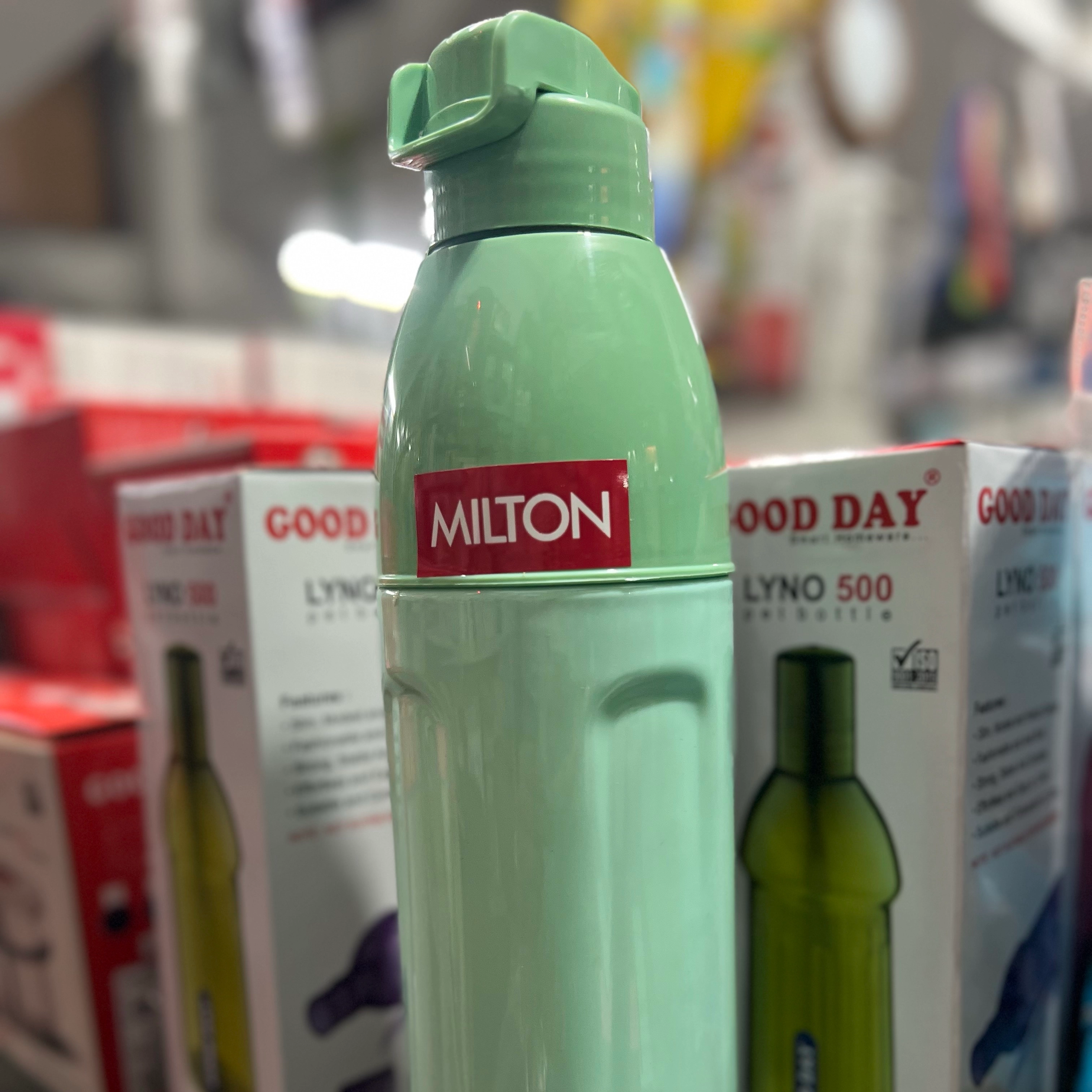 Cool water bottle