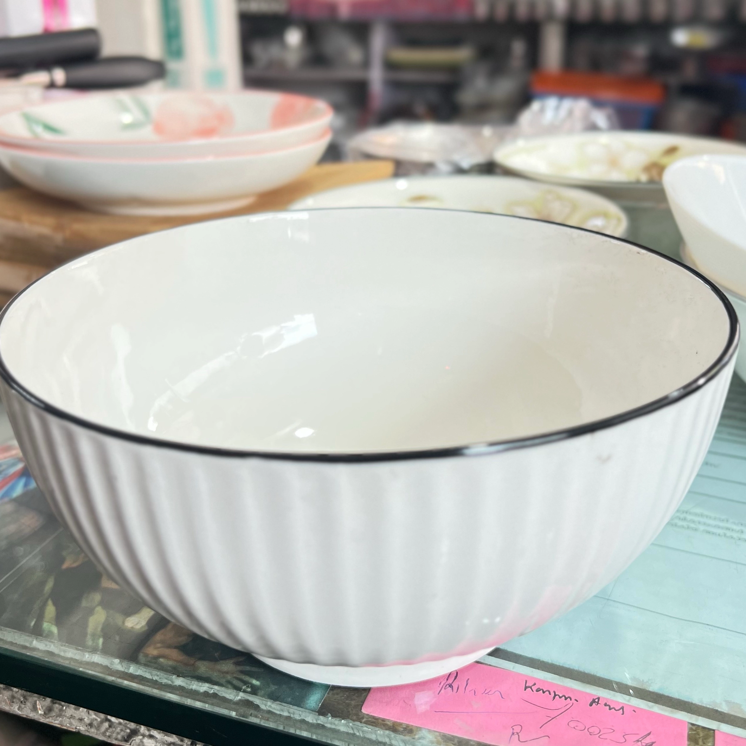 Ceramic bowl